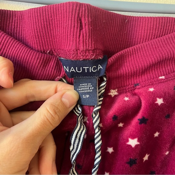 Nautica Women’s Pajama Pants Small S Burgundy Velour Star Print Lounge Sleepwear - Picture 3 of 6
